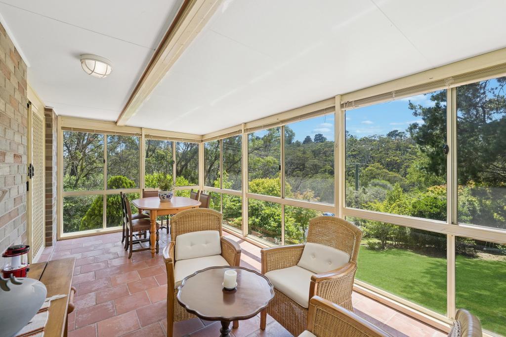 2 Wilson St, Wentworth Falls, NSW 2782