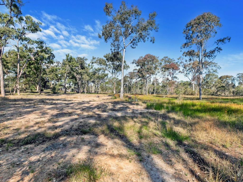 109 Dunmall Dr, Oakhurst, QLD 4650