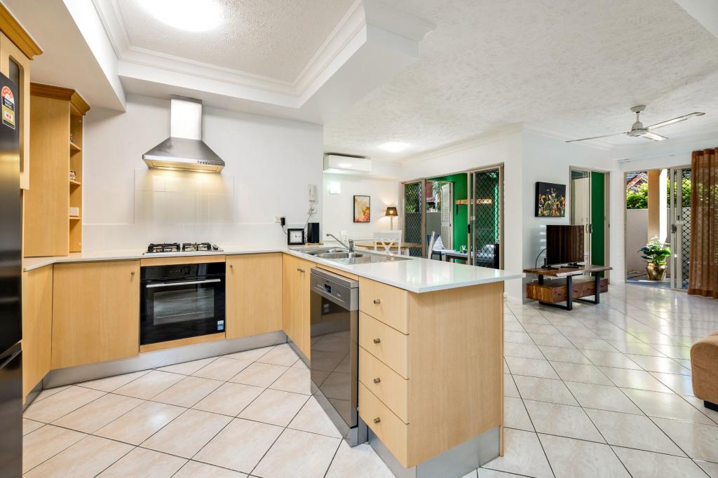 1301/2-10 Greenslopes St, Cairns North, QLD 4870