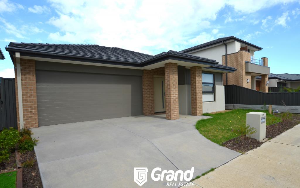 12 Colorado Pde, Berwick, VIC 3806