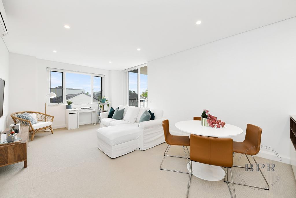 401/17 WOODLANDS AVE, BREAKFAST POINT, NSW 2137