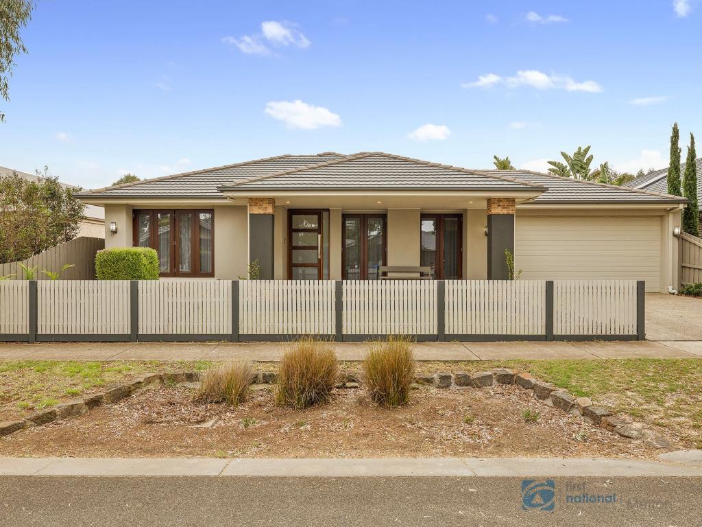 9 Woodend Ave, Eynesbury, VIC 3338