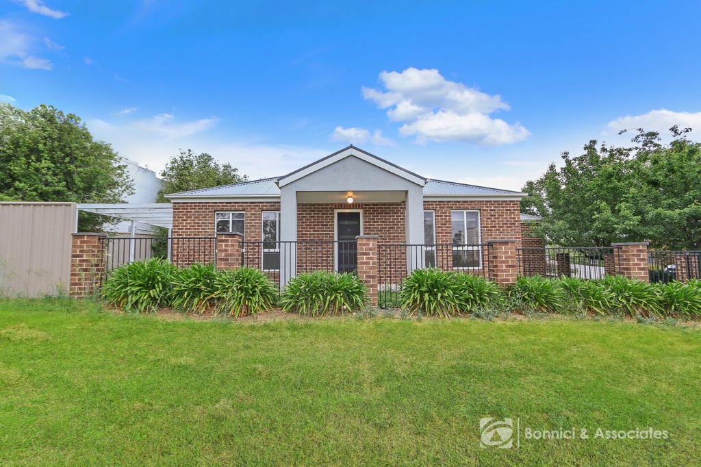 2/470 WAGGA RD, LAVINGTON, NSW 2641