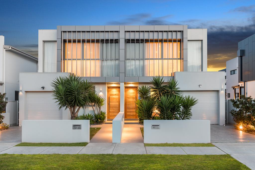 37 Eyre St, Chifley, NSW 2036