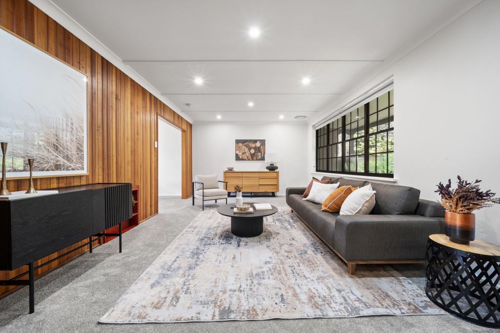 2 Lachlan St, Macquarie, ACT 2614
