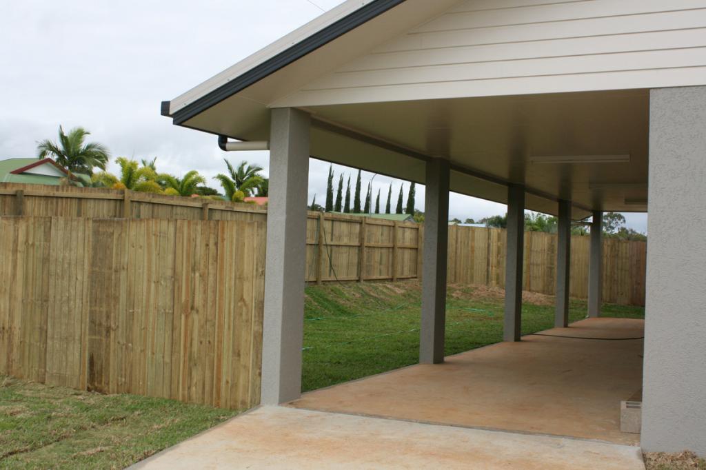18 Seary Rd, Mareeba, QLD 4880