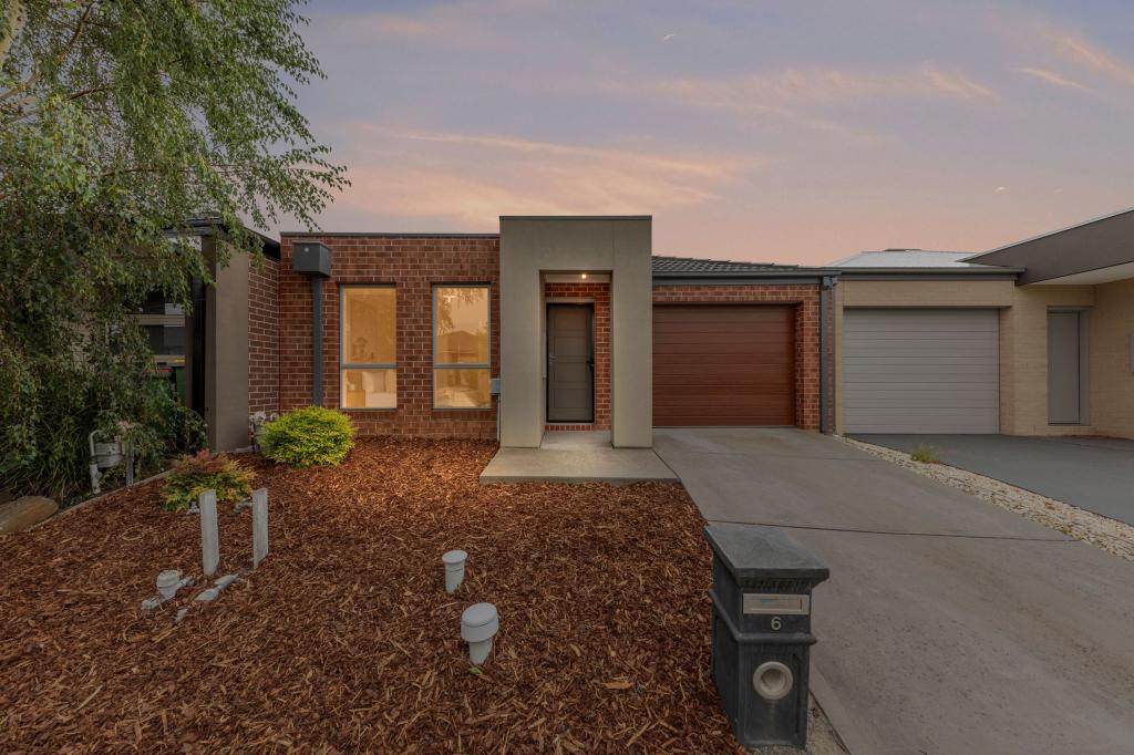 6 WEIR TCE, OFFICER, VIC 3809