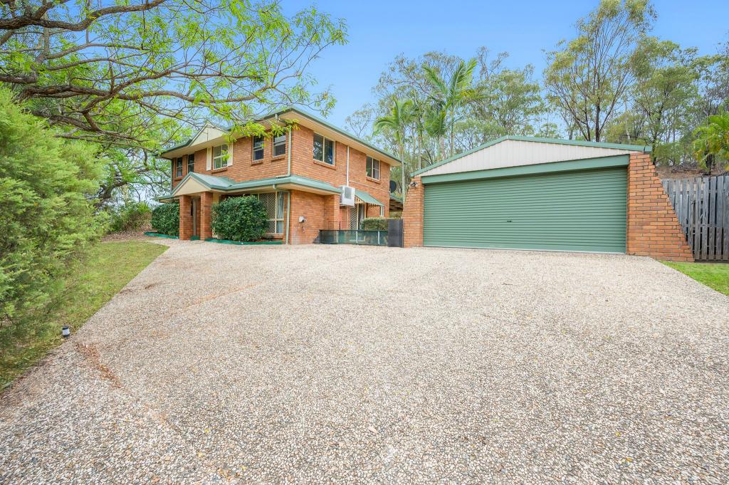 43 Flounder Cres, Toolooa, QLD 4680