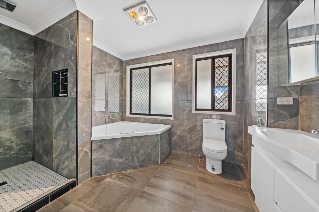 6 CHRISTINE CRES, REDBANK PLAINS, QLD 4301