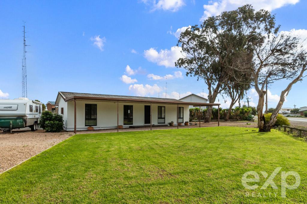 22 Rossiters Rd, Moonta Bay, SA 5558