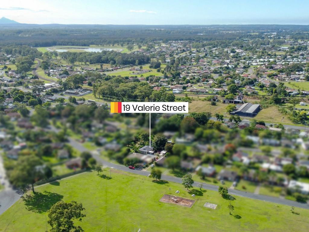 19 Valerie St, Taree, NSW 2430