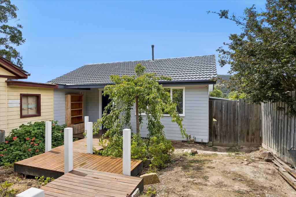 2/15 Nathan St, Ferntree Gully, VIC 3156