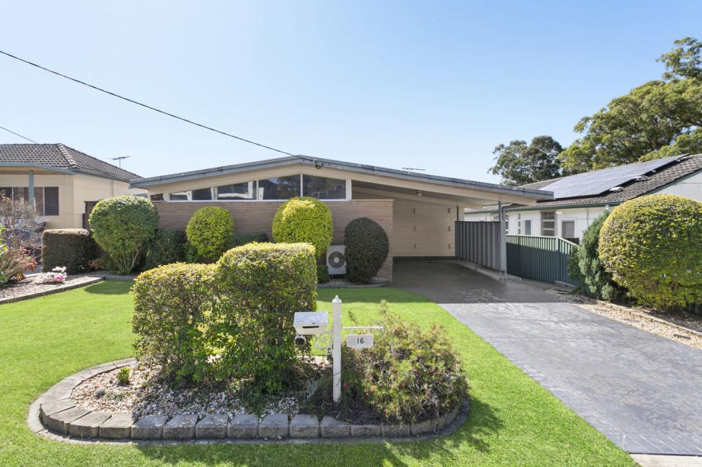 16 Brian St, Merrylands West, NSW 2160