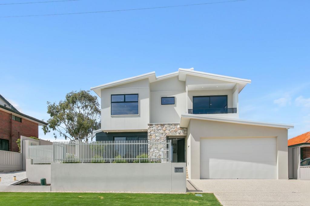 57 Bridgewater Dr, Kallaroo, WA 6025