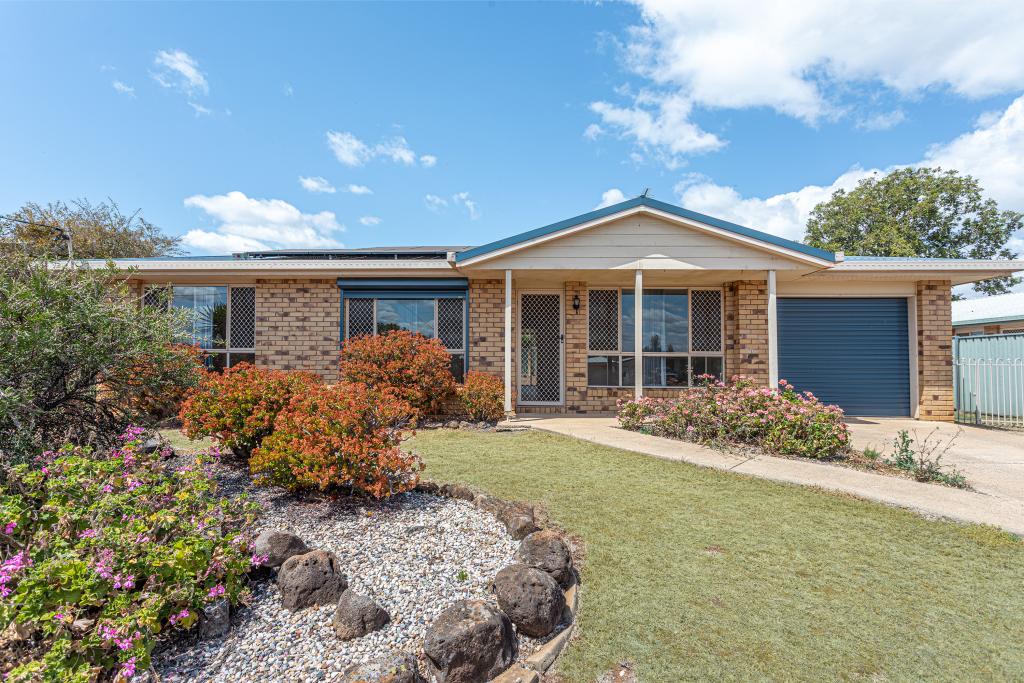 30 Weise St, Oakey, QLD 4401