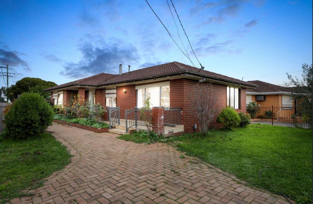 5 Gladstone St, Thomastown, VIC 3074