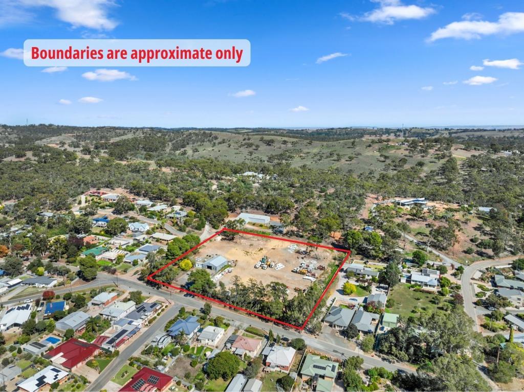 17 West Tce, Clare, SA 5453