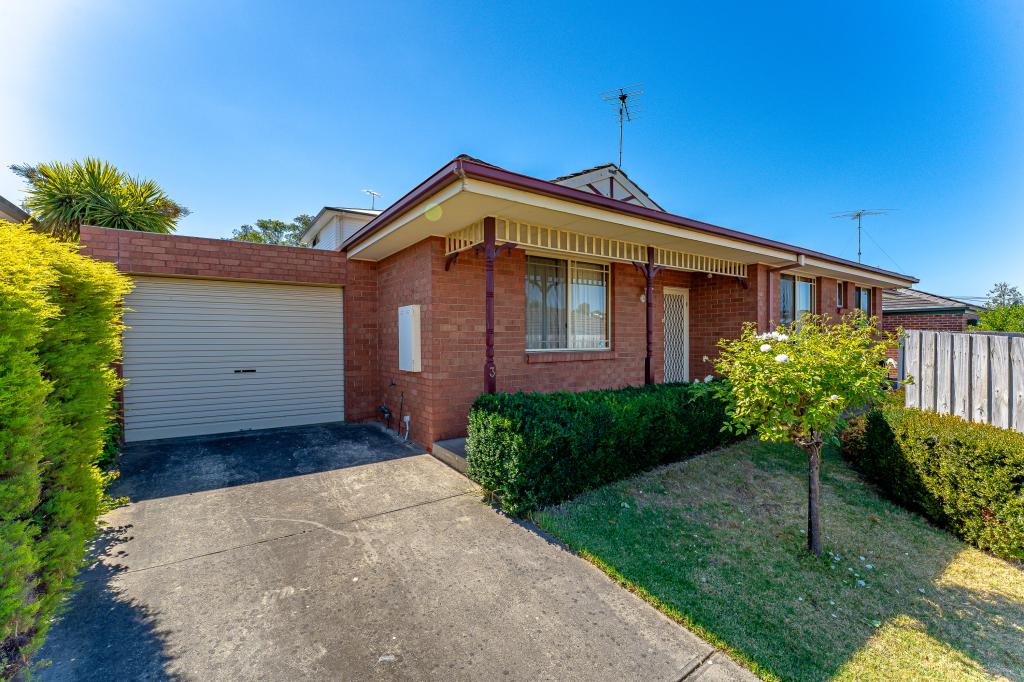 3/60 Barrabool Rd, Highton, VIC 3216