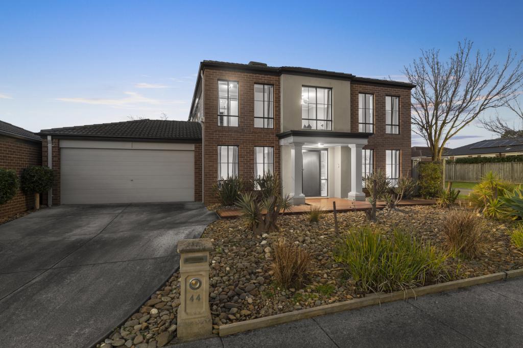 44 Von Nida Dr, Cranbourne North, VIC 3977