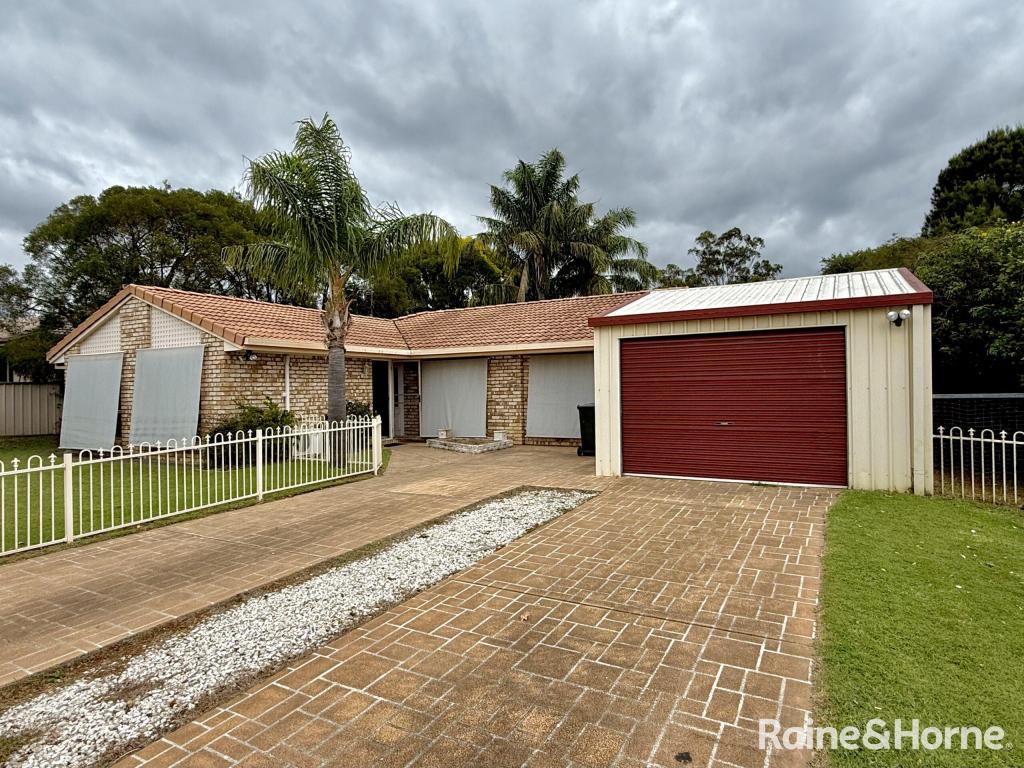 3 Golf Links Ave, Warwick, QLD 4370