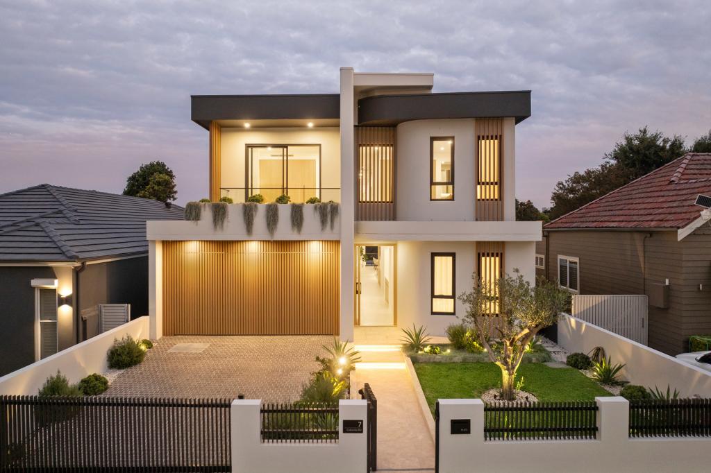 7 Cabarita Rd, Concord, NSW 2137