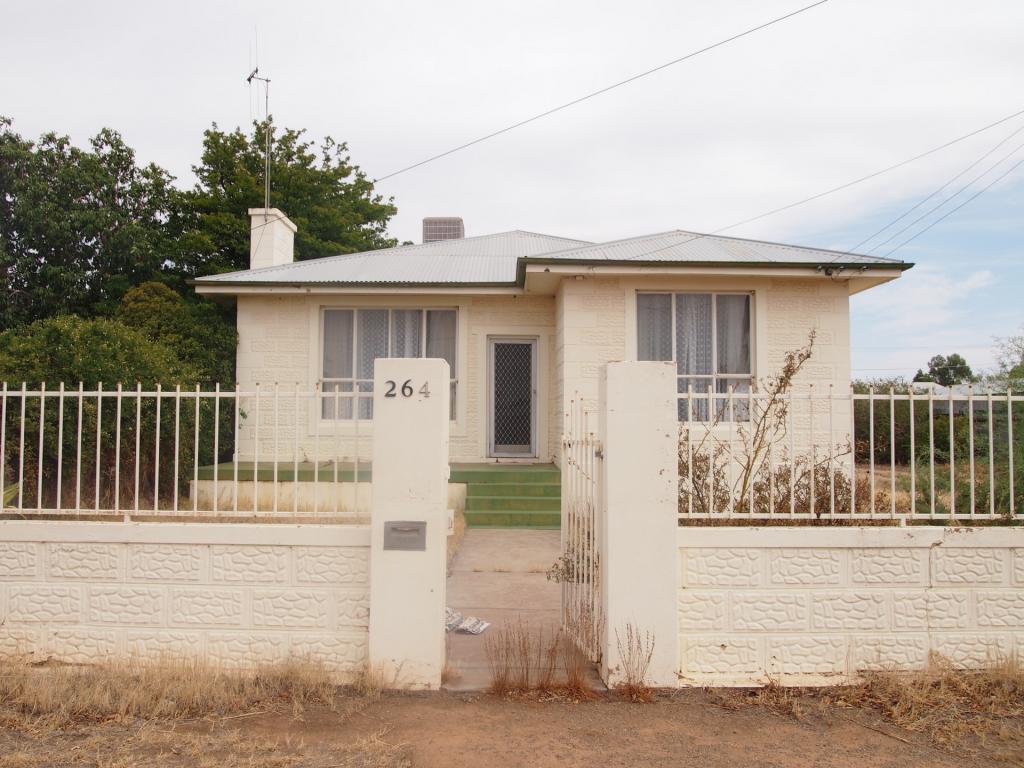 264 Clarke St, Broken Hill, NSW 2880