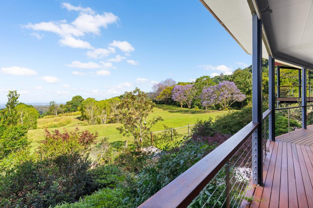 5 Spring Gardens Ct, Hunchy, QLD 4555