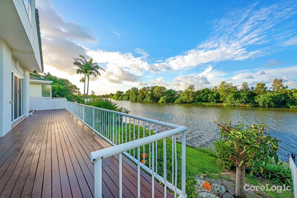 38 Emerton Cres, Robina, QLD 4226