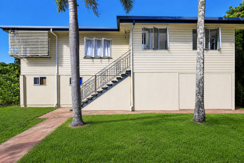 96 Boys Ave, Maryborough, QLD 4650