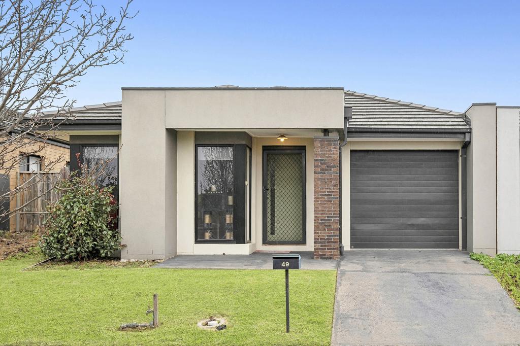 49 Wurrook Cct, North Geelong, VIC 3215