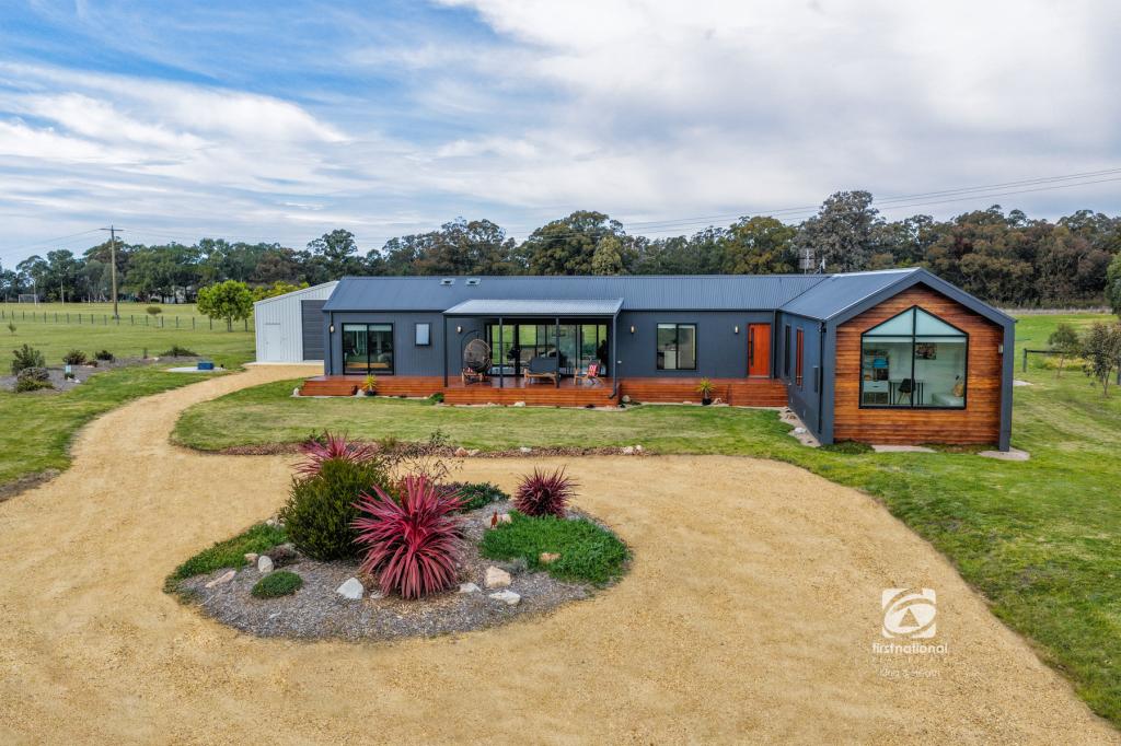 39 SIMPSONS DR, NEWLANDS ARM, VIC 3875