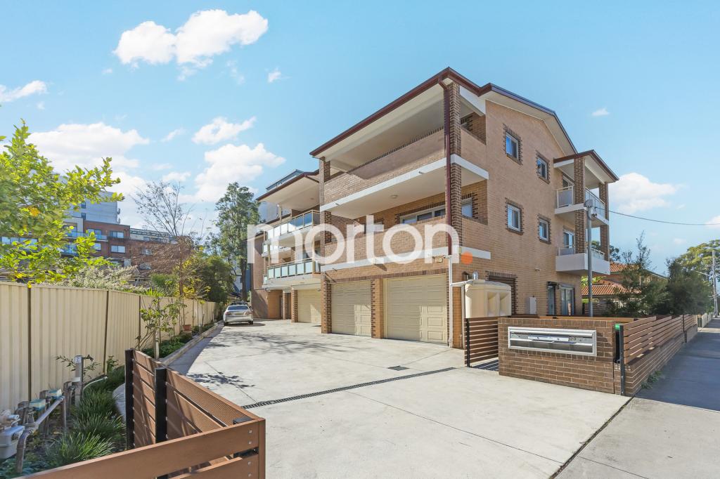 3/29 LACHLAN ST, WARWICK FARM, NSW 2170