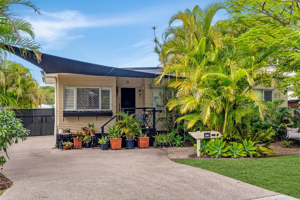 127 Woodend Rd, Woodend, QLD 4305