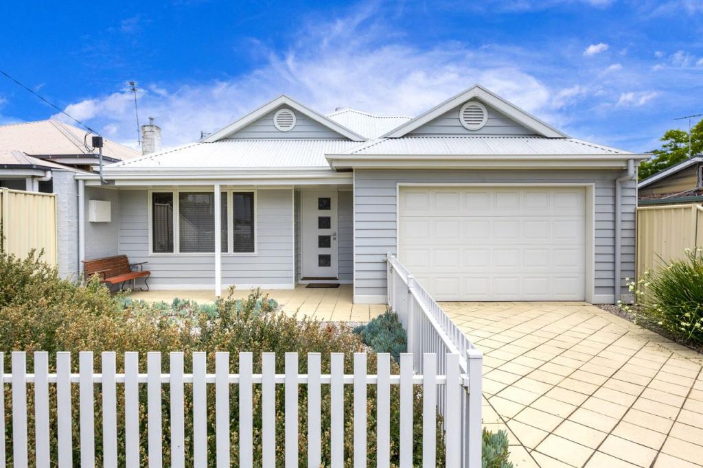 8 SECOND AVE, ROSEBUD, VIC 3939