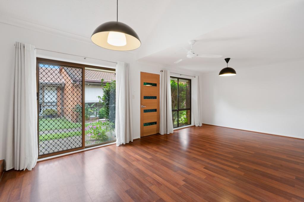 59/172 Barrier Reef Dr, Mermaid Waters, QLD 4218