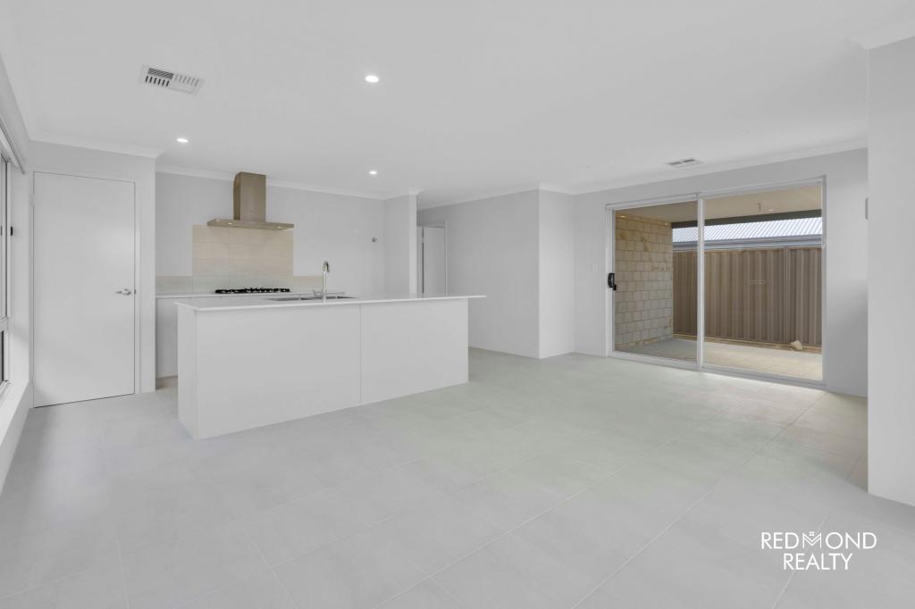 5 Bluevale Way, Yanchep, WA 6035