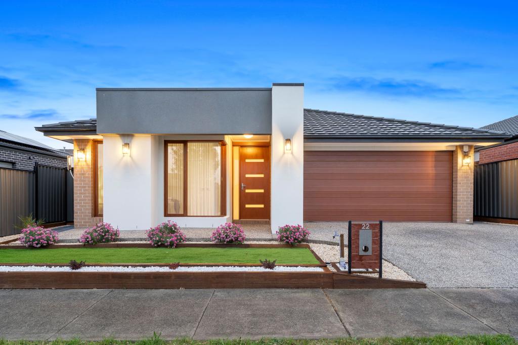 22 Mountleigh Cct, Craigieburn, VIC 3064