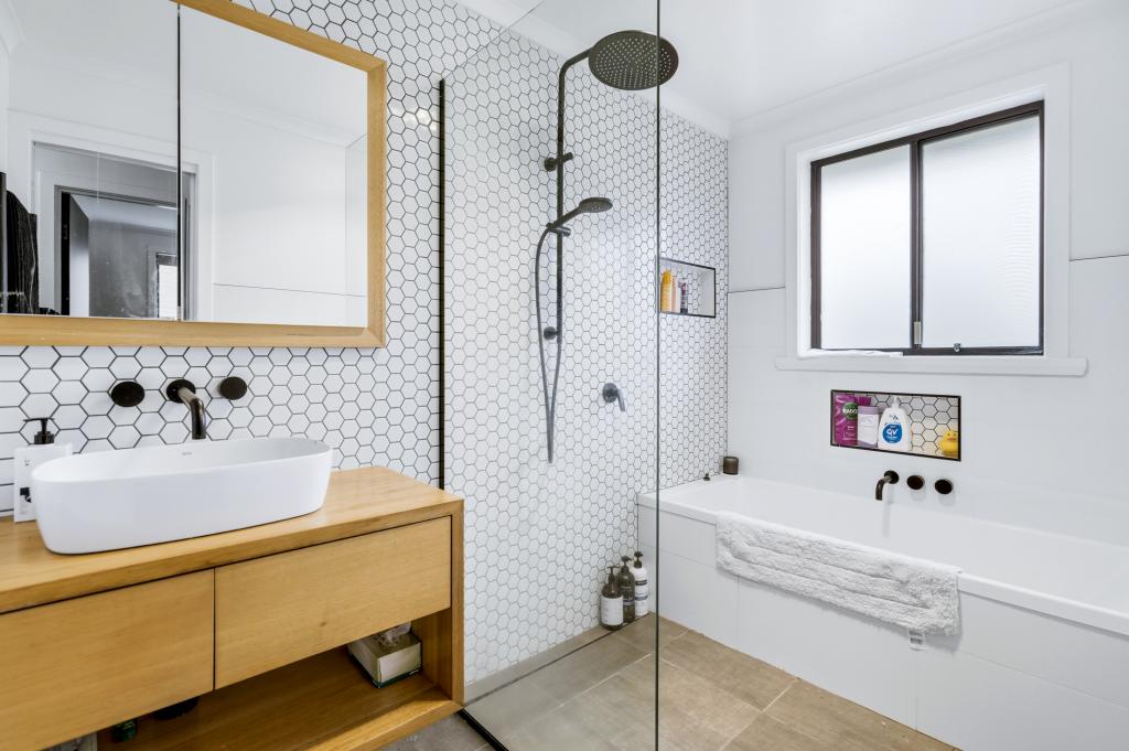 34 Trent St, Youngtown, TAS 7249
