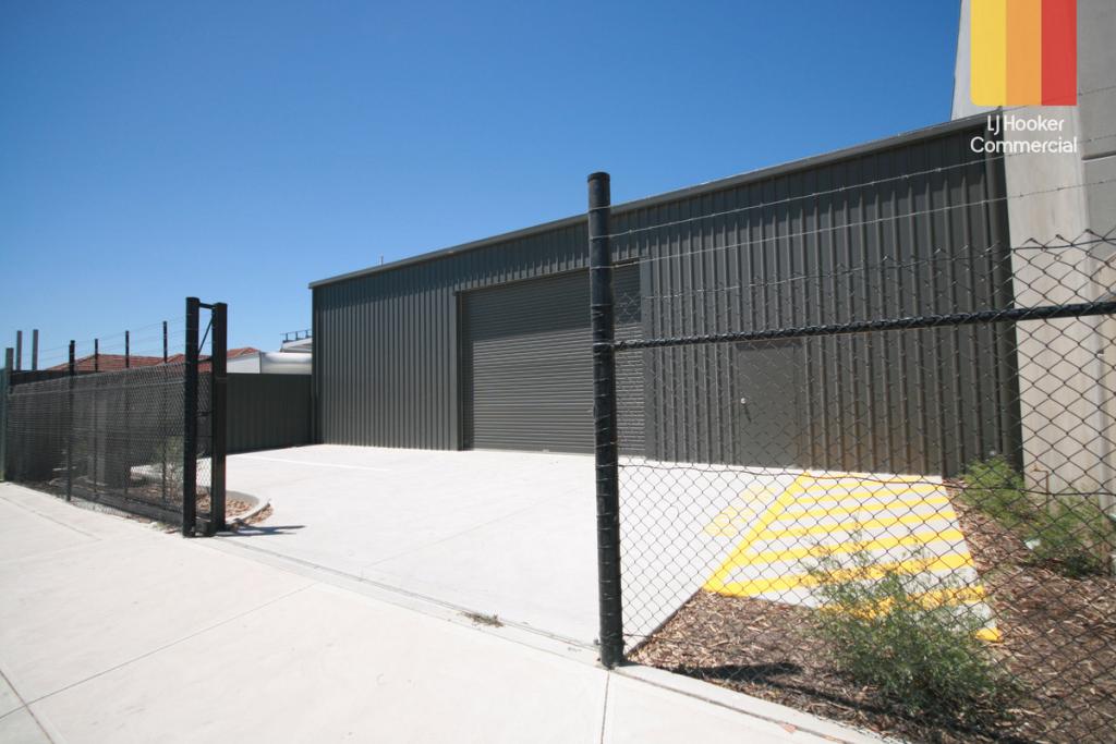 304 Hanson Rd, Wingfield, SA 5013