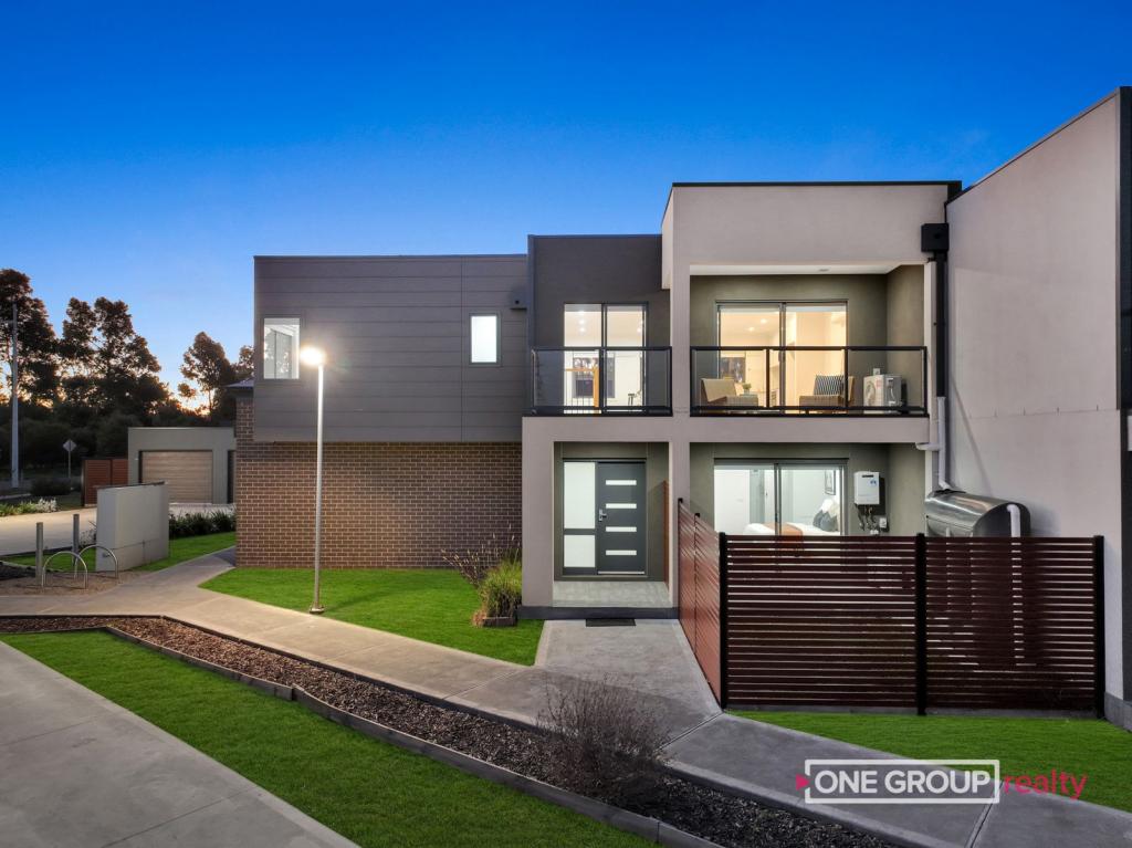 1/160 GORDONS RD, SOUTH MORANG, VIC 3752