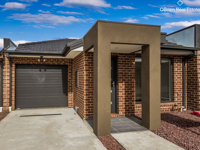 6 Mountbatten Way, Sydenham, VIC 3037