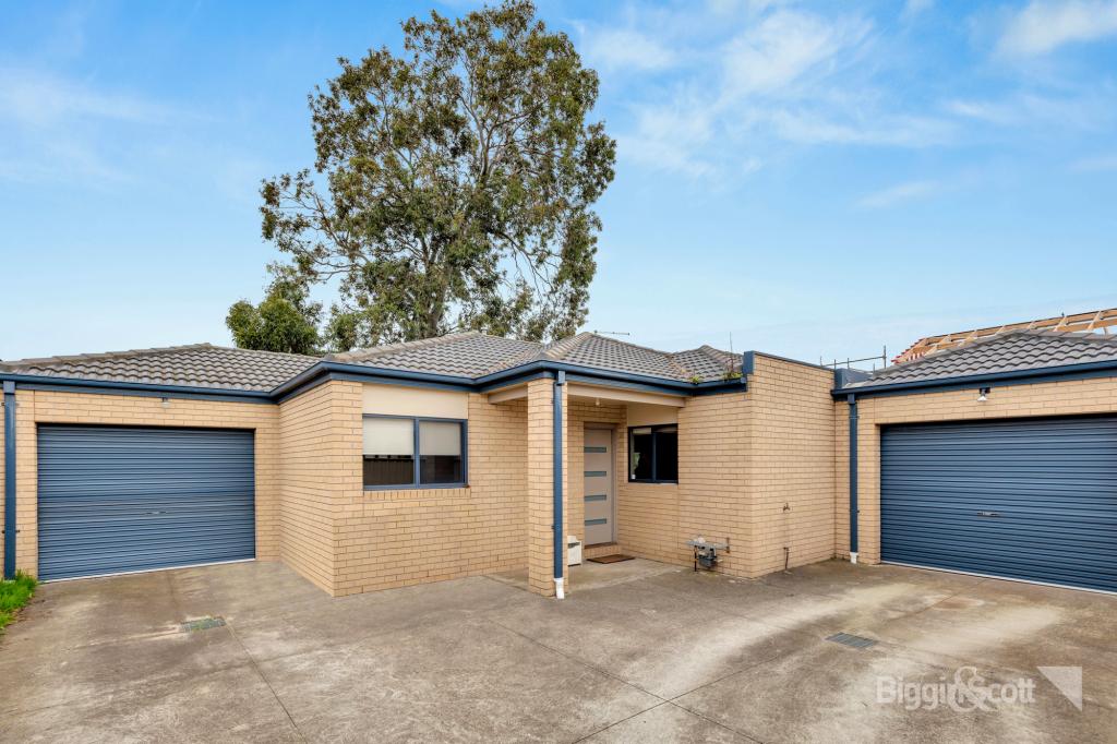 2/8 Widnes Ct, Deer Park, VIC 3023