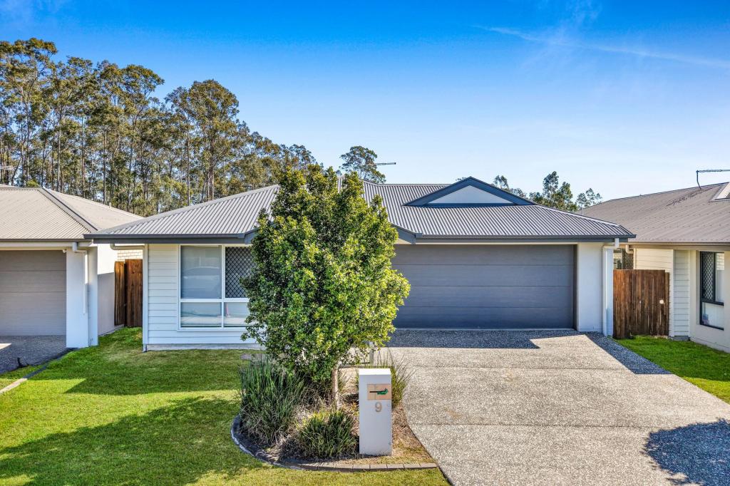 9 PANDOREA ST, DEEBING HEIGHTS, QLD 4306