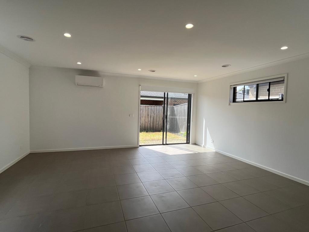 11 Marshy Way, Donnybrook, VIC 3064