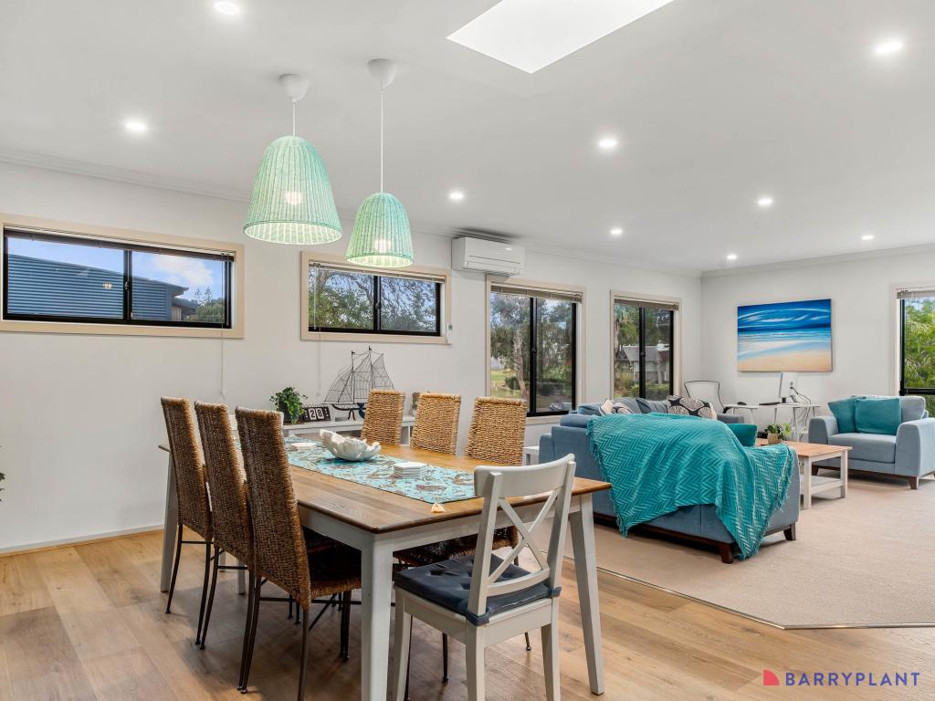 11/7 Beach St, Cowes, VIC 3922