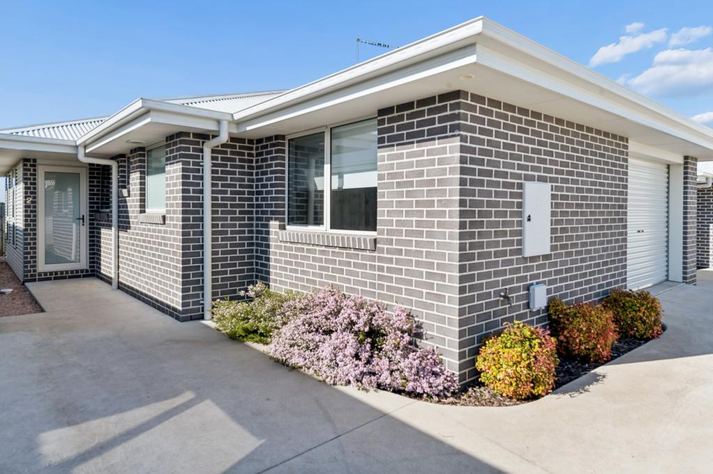 2/4 GREENWAY CT, DEVONPORT, TAS 7310
