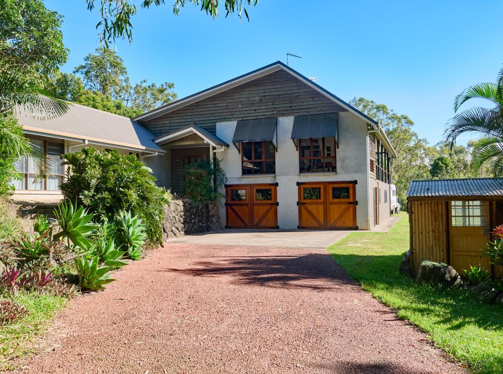 4 Summer St, Tinaroo, QLD 4872