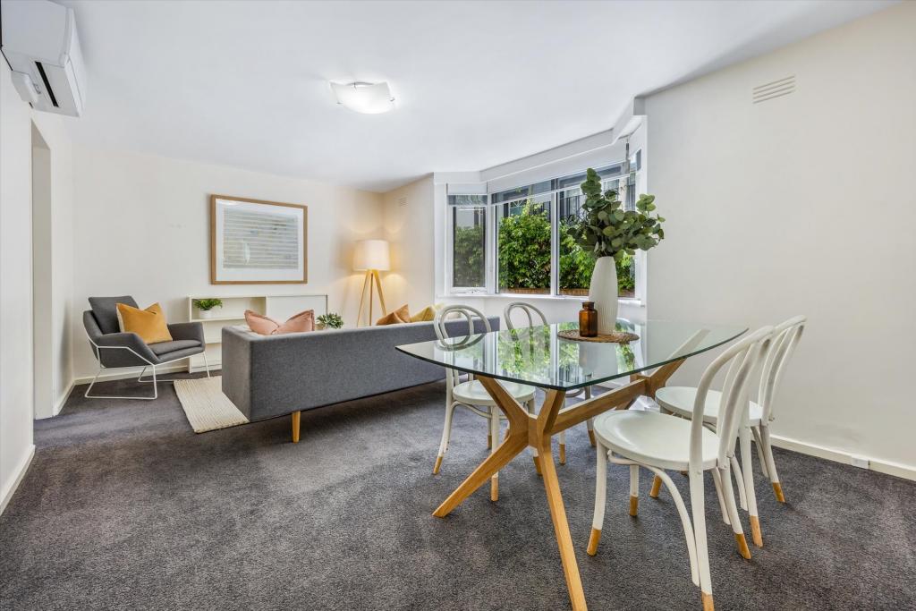 2/45 CAROLINE ST, SOUTH YARRA, VIC 3141