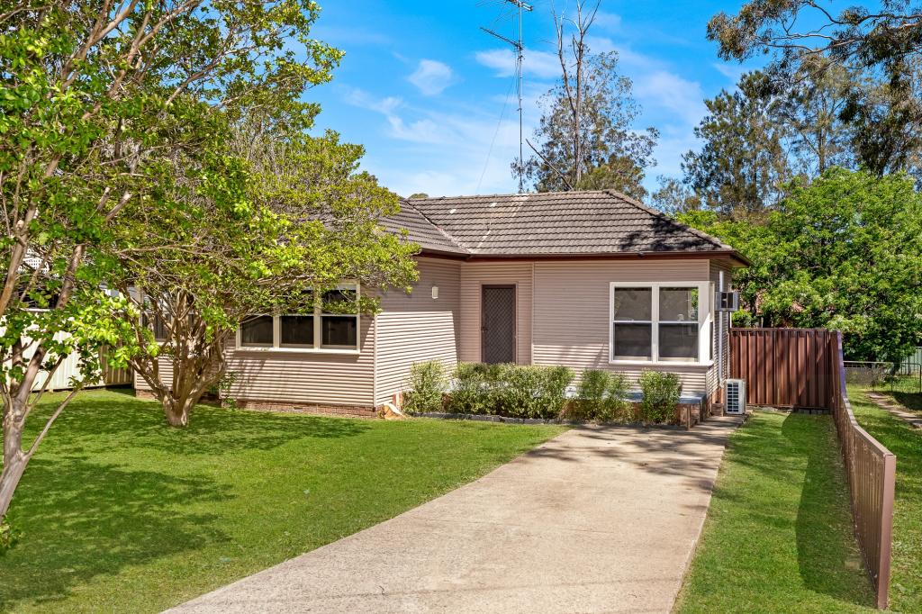 19 DONALDSON ST, BRADBURY, NSW 2560