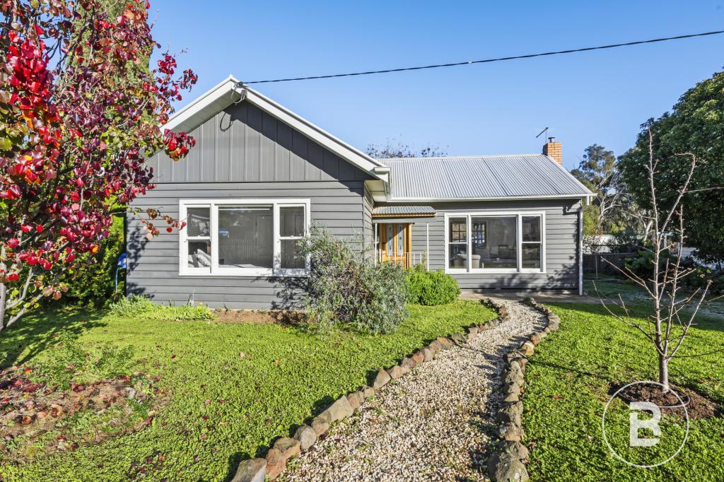 74 Derby Rd, Maryborough, VIC 3465